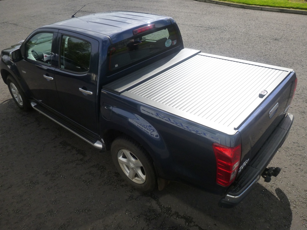 toyota hilux armadillo roll top covers #5